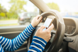What are West Virginia’s texting while driving laws?