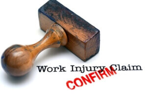 How are workers’ compensation benefits provided to an injured worker in Hialeah, Florida?
