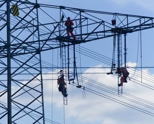 Syracuse, New York, What benefits can a severely injured worker obtain after a construction accident?